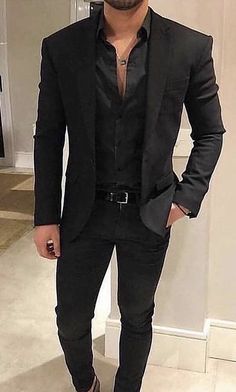 Man Fashion Style, Black Outfit Men, Stylish Mens Suits, Casual Man, Mens Fashion Blazer, Men Fashion Casual Shirts