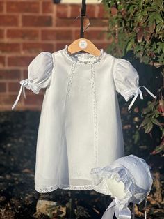 Angel Baby Clothes, Heirloom Stitching, Baby Homecoming, Heirloom Portraits, Baby Heirloom, Baby Girls Dresses, Heirloom Dresses, Embroidered Motifs, Baby Dedication