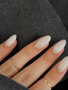 Firefly Nails, Bible Nails, Proposal Nails Engagement, White Nails With Gold, Engagement Nails, Subtle Nails, Minimal Nails, Casual Nails