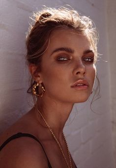 Sunkissed Makeup, Beach Makeup, Fresh Girls, Bronze Makeup, Braut Make-up, Skull Makeup, Makeup Tricks, Beauty Shoot, Makeup Photography