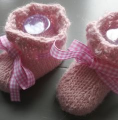 The perfect stay on little ankle bootie with lovely gingham ribbon , New-born hand knitted Alpaca baby shower gift in delicate pink. I have knitted these in Alpaca which is hypoallergenic and great for babies.  In soft delicate pink with lovely gingham bows . Theses little ankle booties will stay on so need to worry you are going to loose one which easily happens .  New-born baby gift , baby shower . COMES IN A LOVELY GIFT BOWX DECORATED WITH THE SAME GINGHAM RIBBON Comes with washing instructio Alpaca Baby, Gift Bow, Knit Alpaca, Gift Bows, Crib Shoes, Baby Alpaca, Ankle Bootie, Baby Booties, Lovely Colors