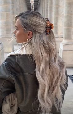 Hairstyles For Long Hair Extensions, Balayage On Straight Hair, Cool Toned Blonde Hair, Beachy Balayage, Champagne Blonde Hair, Fall Blonde Hair, Balayage Blond