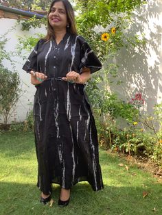 For more robes, kaftan, custom dresses  please visit our homepage- https://www.etsy.com/shop/mommyrobeclothing SALE-  BUY 1 AVAIL 10% OFF,BUY 2 AVAIL 15% OFF, BUY 3 AVAIL 20% OFF ..coupon showed doing check out. All dresses are custommade- ONLY FOR YOU! . Indian Block Print / Tie Dye Handmade Medium weight Cotton Kaftans Robes- all made to measure!!. Namaste, Greetings from India!!Welcome to mommyrobeclothing You will find kaftans for all framed ladies from regular kaftans to nursing ,hospital g Cotton Maxi Dress For Maternity Wear, Short Sleeve Maxi Dress For Maternity, Maternity Maxi Dress With Short Sleeves, Maternity Floor-length Gown, Floor-length Maternity Gown, Maternity Maxi Dress Floor-length, Floor-length Maternity Maxi Dress, Black Cotton Maxi Kaftan, Feeding Gown