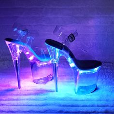 8" Heel, 4" Clear Platform Usb Chargeable Led Light-Up Ankle Strap Sandal W/ Multi Color Disco Lighting Effects In Various Patterns/Settings New In Box Jordan High Heels, Disco Lighting, Flash Dance, Trendy High Heels, Pleaser Heels, Fantastic Shoes, Pleaser Shoes, Prom Heels, Platform High Heel Shoes