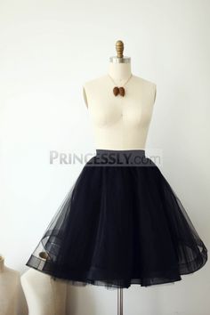 Black Horsehair Tulle Skirt/Short Women Skirt Full Tulle Pleated Skirt, Black Long Tulle Petticoat, Elegant Full Skirt In Crinoline, Black Tiered Skirt In Crinoline, Black Ruffled Tulle Petticoat, Tulle Lined Flared Skirt, Full Tulle Skirt Fabric, Stretch Tulle Petticoat Skirt, Flared Tulle Skirt With Lining