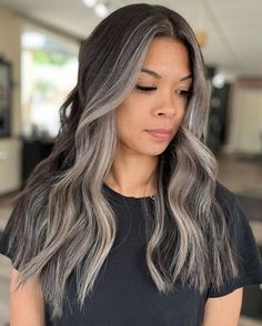 Gray Money Piece Hair Ash Grey Hair, Ashy Hair, Gray Balayage, Money Piece, Gray Hair Growing Out, Silver Grey Hair, Natural Gray Hair, Transition To Gray Hair