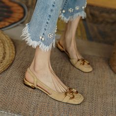 Sandals Women New Summer Fashion Outdoor Comfortable Baotou Casual Sandals Sexy Square Heel Shoes for Woman Zapatos Mujer Shoes And Sandals, Office Shoes Women, Women Casual Shoes, Elegant Office, Slingback Flats, Pu Heels, Mode Design, Leather Flat Shoes, Beige Shoes