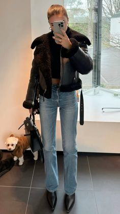 Outfit Milano, Zara Jacket, Causual Outfits, Winter Fits, Cool Fits, Girls Wardrobe, Short Jacket, Black Jacket, School Outfits