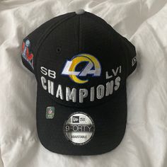 La Rams Super Bowl Hat Nwt Black Winter Hat For Fan Gear, Custom New Era Hats, Bowl Hat, Yankee Hat, Dodger Hats, San Francisco Giants Baseball, Cincinnati Reds Baseball, Mens Hats Baseball, New Era Snapback