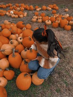 Light Autumn Aesthetic, Aesthetic Pumpkin, Pumpkin Patch Pictures, Hey Pumpkin, Studera Motivation, Fall Pics, Fall Mood Board