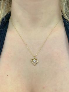 14k yellow gold simple diamond heart pendant.  Material: 14k Yellow Gold. Pendant length: 0.75 inches long from top of the bail to the bottom. Pendant width: 0.50 inches wide. Diamond weight: 0.12 carats.  Comes in a nice box. Heart Shape Necklace, Dainty Jewelry Necklace, Necklace With Diamonds, Gold Pendants, Gold Necklace Simple, Pendant Heart, Simple Diamonds, Heart Shaped Necklace, Heart Pendant Gold