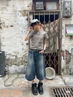 2000s Japanese Fashion, Rock Boots, Jeans Outfit Summer, Fits Clothes, Japanese Outfits, Swaggy Outfits, Japanese Fashion