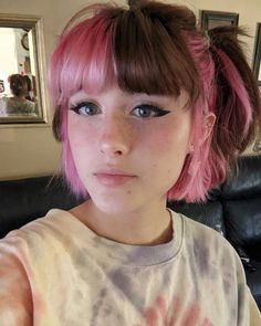 Brown And Pink Split Hair Dye, Pink And White Hair Aesthetic, Four Way Split Dyed Hair, Pink Hair Dye Styles, Pink Half And Half Hair, Dyed Hair For Brown Hair, Cute Hairdye Hairstyles, Split Dye Hair Ideas Brown, Quadrant Dyed Hair