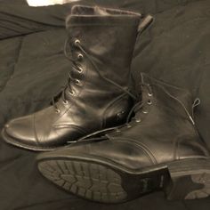 Only Worn Once For A Few Hours ! Very Comfortable And Nice Quality Leather . Inside Is A Velvety Material. Born Shoes, Lace Up Boots, Shoe Laces, Lace Up, Size 6, Women Shoes, Boots, Lace, Leather