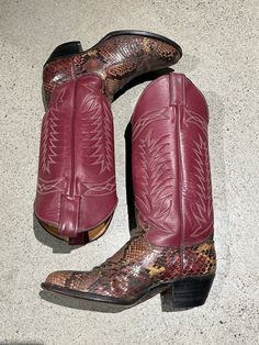 size 5-6 Fitted Snip Toe Boots For Galas, Fitted Boots With Round Toe For Galas, Fitted Round Toe Boots For Galas, What Is Trending Now, Cowboy Boots, Cowboy, Boots