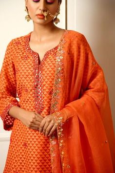 Shop for Loka by Veerali Raveshia Orange Banarasi Kurta Sharara Set for Women Online at Aza Fashions Crushed Sharara, Orange Mirror, Kurta Sharara Set, Kurta Sharara, Summer Orange, Sharara Set, Organza Dupatta, Women Kurta, Straight Kurta