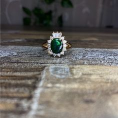 Emerald (Rings ) Jewelry Material : Cooper, Alloy Jewelry Type : Rings Size 6,7,8,9 Stones For Engagement Rings, Sapphire Eternity Ring, Jewelry Emerald, Clover Ring, Emerald Rings, Filigree Ring, Rings Jewelry, Emerald Ring, Women's Jewelry