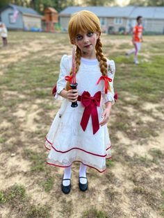 Annabelle Doll Halloween Costume, The Conjuring Halloween Costume, Anabelle Doll Costume, Conjuring Halloween Costume, Annabelle Halloween Makeup, Annabelle Costume Makeup, The Conjuring Costume, Halloween Costumes Annabelle, Diy Annabelle Costume