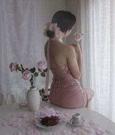 Coquette Aesthetic Wallpaper, Outfit Coquette, Estilo Madison Beer, Hyper Feminine, Coquette Outfit, Ethereal Aesthetic, Pink Coquette, Dark Feminine Aesthetic, Feminine Aesthetic