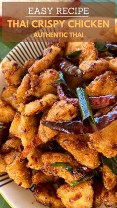 Thai crispy chicken with dried chili peppers on top. Pad Prik, Spicy Stir Fry, Thai Dinner, Thai Chicken Recipes, Easy Thai Recipes, Crispy Chicken Recipes, Sweet And Spicy Chicken, Asian Dinners, Spicy Chicken Recipes