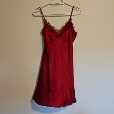 Beautiful Nightgown With Adjustable Straps. Never Worn Maroon Color. Size Medium. Red Lace Trim Sleep Dress, Red Satin Nightgown For Wedding Night, Red Camisole Sleepwear For Night, Red Lace Trim Nightgown, Red Fitted Nightgown For Sleep, Fitted Red Nightgown For Sleep, Red Sleeveless Sleepwear For Wedding Night, Red V-neck Nightgown For Sleep, Red V-neck Nightgown