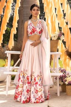 Shop for Chhavvi Aggarwal Off White Modal Satin Floral Print Kalidar Lehenga Set for Women Online at Aza Fashions Modern Indian Wedding Dress, Indian Wedding Dress Modern, Indian Outfits Modern, Trendy Bridesmaids, Modern Indian Wedding, Ruched Blouse, Bridal Tips, Overall Outfit, Summer Wedding Outfits