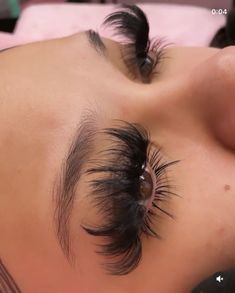 Russian Volume Lashes, Volume Lash Extensions