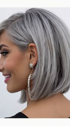 Explore a variety of stunning grey bob hairstyles in our latest blog post Discover short and silver styles as well as long dark black and 50 shades of silver Whether you're into curly ash or layered looks we've got you covered Check out the 50 hairstyles with fringe wavy and wigs for some inspiration Don't miss out on our top picks for blonde bobs and more Silver Bob Haircut Bangs, Long Bob Gray Hair, Grey Hair Long Bob, Short Grey Bob, Short Hair Round Face Plus Size, Grey Bobs, Grey Bob Hairstyles, Blonde Hair Colour, Grey Bob