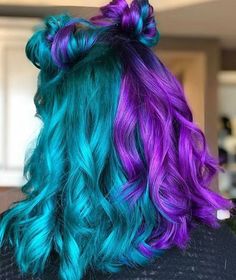 Teal And Purple Hair, Blue And Purple Hair, Two Color Hair, Half And Half Hair, Hacks Beauty