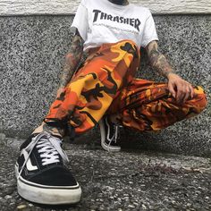 6,886 Likes, 57 Comments - ⠀⠀⠀⠀⠀⠀⠀⠀⠀⠀⠀⠀⠀⠀⠀⠀┊ Lee┊ (@internetxdoll) on Instagram: “New pantz by @goodbyebread • • • • • #outfitoftheday #ink #inked #tattoos #tattooed #lookbook…” Outfits Con Vans, Thrasher Outfit, Andro Fashion, Scandinavian Fashion, Concert Outfits, Vans Style, Future Outfit, Urban Street Style, Street Fashion Photography