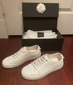 Chanel white CC logo Leather Sneakers 37. Few flaws, in very good preowned condition All sales final Authentic 100% 🅿️🅿️ Chanel Sneakers, Chanel White, Cc Logo, Chanel Shoes, Brands Outlet, Sneakers White, Cream White, Leather Sneakers, Womens Shoes Sneakers