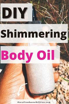 Visit here to check out this easy and quick DIY shimmer body oil. on The Refined Sensibilities Blog! If you are looking for an easy body oil recipe, then this is the blog post for you! Get inspired to try out this moisturizing body oil. Diy Body Oil, Diy Coconut Oil, Moisturizing Body Oil