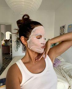 Vogue Beauty, Vintage Vogue, Sheet Mask, Mode Inspiration, Stay Fit, Beauty Secrets, Girly Girl