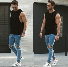 Men In Black, Cooler Look, Outfit Trends, Urban Wear, Ripped Denim, Mens Casual Outfits, Donna Karan, Men Looks, Mens Street Style