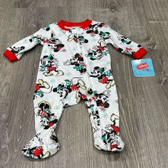 This Is A New Baby Outfit Mickey Baby, Baby Mickey, Baby Outfit, New Baby, Red Green, New Baby Products, Baby Clothes, Kids Shop, One Piece