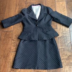 Kate Spade Suit Excellent Condition, Minimal To Zero Signs Of Wear Shell: 69% Cotton, 24% Silk, 7% Polyester Lining 100% Acetate. Jacket Is Size 6 Subtle Pleating On The Collar Two Functioning Pockets 3/4 Length Sleeves Pit To Pit 18in Waist 15in Skirt Is Size 4 Waist 13.5 In Hip 19.75in Length 20in One Tiny Pull In The Fabric In The Back Of The Skirt Questions? Leave A Comment Below! Fitted Silk Skirt Suit With Long Sleeves, Fitted Silk Skirt Suit For Work, Fitted Lined Skirt Suit For Workwear, Elegant Fitted Lined Skirt Suit, Skirt Sets, Black Cream, Skirt Set, Length Sleeve, Kate Spade