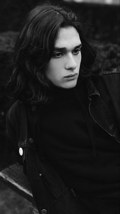 Gothic Men, Portrait Photography Men, Aesthetic People, Long Black Hair, Body Poses, Long Hair Styles Men, Male Face, Character Inspiration, Mens Hairstyles