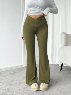 Features: Basic style Sheer: Opaque Material composition: 94% polyester, 6% elastane Care instructions: Machine wash cold. Tumble dry low. Imported Size US Bottom... Pineapple Clothes, Harem Shorts, Tea Shirt, Solid Leggings, Bootcut Pants, Judy Blue Jeans, Plus Size Maxi Dresses, Denim Leggings, Customized Blankets