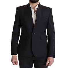 Discover Timeless Sophistication With Our Dolce & Gabbana Single-Breasted Blazer. Crafted From A Sumptuous Blend Of Virgin Wool And Elastane, This Blazer Boasts Notched Lapels For A Sharp Silhouette. Perfect For Upscale Events Or Adding A Touch Of Class To Your Everyday Look. Material: 97% Virgin Wool 3% Elastane Country Of Origin: It Color: Black Style: Single Breasted With 1 Button Closure Features: Notch Style Lapel With Logo Details Designed In Italy We Are A Small Business Located In Beauti Dolce And Gabbana Suits, Female Owned Business, Men Blazer, Single Breasted Blazer, Coat Men, Single Breasted Coat, Style Noir, Sports Blazer, Single Breasted Jacket