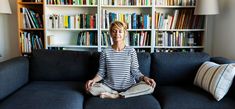 Star athletes and military service members use these strategies to turn stress into productive energy. You can, too. Best Guided Meditation, Different Types Of Meditation, Types Of Meditation, Iyengar Yoga, Meditation Benefits, Stop Worrying, Daily Meditation, Meditation Practices, Mindfulness Meditation