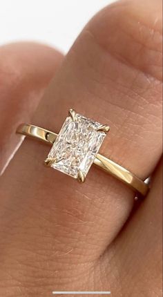 Radiant Engagement Ring, Rusting Wedding, Radiant Engagement, Dream Wedding Ring, Ring Cuts, Radiant Engagement Rings, Cute Engagement Rings, Future Engagement Rings, Engagement Inspo