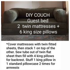 the instructions for how to make a couch with two mattresses and 6 king size pillows