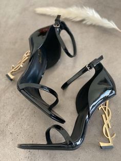 Louis Vuitton Heels, Taylor Momsen