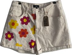 White Retro Shorts For Spring, Retro White Shorts For Spring, Vintage White Jean Shorts, Vintage White Jean Shorts For Spring, Casual Hand Painted Bottoms For Summer, Hand Painted Casual Bottoms For Spring, Trendy Hand Painted Bottoms For Spring, Trendy Hand Painted Spring Bottoms, Summer Cotton Hand Painted Bottoms