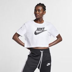 The Nike Sportswear Essential T-Shirt sets you up with soft cotton jersey and a cropped hem. Nike Outlet, Nike Store, Nike Outfits, Sportswear Women, Women Crop, Crop Tshirt, Crop Tops Women, Crop Tee, Nike Sportswear