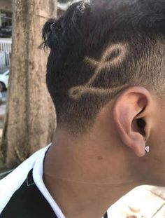 L Initial Haircut, Mens Haircut With Initial Letter, Hair Designs For Men, Barbers Cut, Wavy Hair Men, Taper Design, Haircut Designs