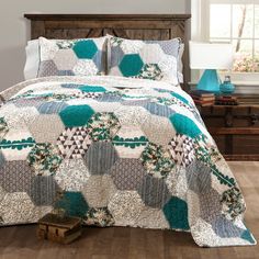 3-pc set includes: 1 Quilt, 2 Pillow Shams. Animal Print. 100% Cotton. Lush Decor Turquoise Patchwork Reversible King Quilt Cotton with (Fill) in Blue | C37874P15-000 Neutral Bedding Sets, Turquoise Quilt, King Quilt Sets, Neutral Bedding, Lush Decor, Patchwork Patterns, King Quilt, Quilt Set, Reversible Quilt