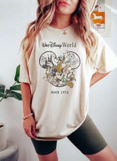 Disney Family Shirt, Disneyland Shirt, Friend Shirt, Disney World Outfits, Disneyland Outfits, Disneyland Shirts, Vintage Disneyland, Mickey Head, Family Shirt