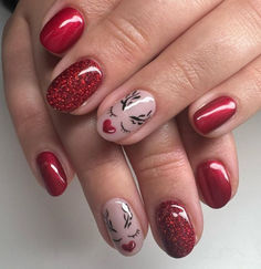 53 Simple Red Christmas Nail Art Combinations Red Nails Glitter, Red Christmas Nails, Cute Christmas Nails, Short Nail, Red Nail, Festival Nails, Short Nail Designs, Xmas Nails