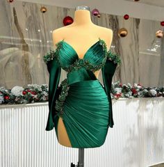 Prom Dresses Off Shoulder, Emerald Green Cocktail Dress, Dresses Off Shoulder, Dresses For Special Occasions, Velvet Evening Dress, Classy Gowns, Dinner Dress Classy